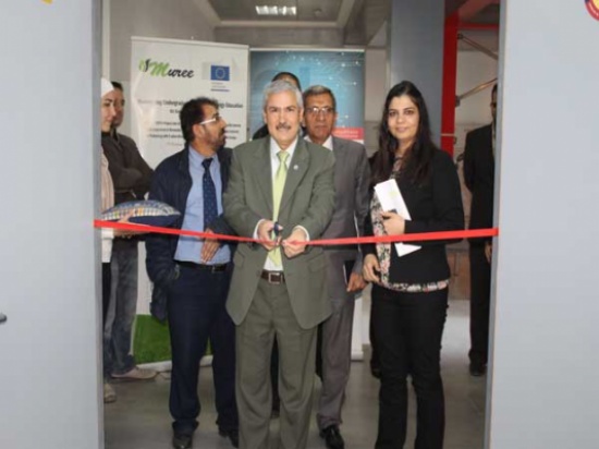 رئيس جامعة الأميرة سمية للتكنولوجيا يفتتح مختبرات موري