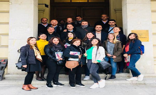 جامعة الزرقاء تشارك في ورشة عمل حول كيفية التعامل مع اللاجئين جامعة الزرقاء تشارك في ورشة عمل حول كيفية التعامل مع اللاجئين