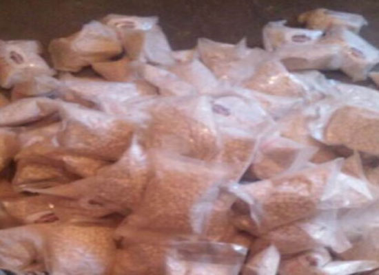 الجيش والأمن يحبطان تهريب كميات كبيرة من الحبوب المخدرة (تفاصيل) الجيش والأمن يحبطان تهريب كميات كبيرة من الحبوب المخدرة (تفاصيل)