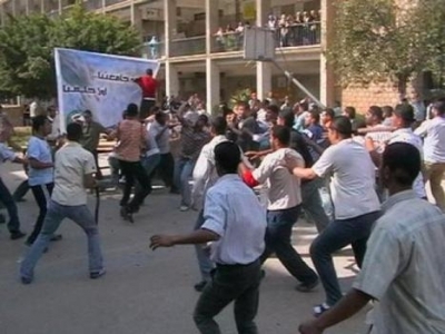 منتدى الثريا ينتدي حول العنف الجامعي منتدى الثريا ينتدي حول العنف الجامعي