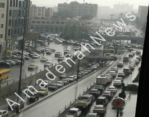 بالصور : أمطار غزيرة وأزمة سير خانقة في عمان بالصور : أمطار غزيرة وأزمة سير خانقة في عمان