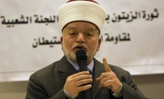 مفتي القدس: زيارة العرب والمسلمين للأقصى واجبة