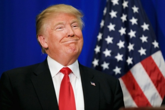 6 أفكار مُضحكة وغريبة لدونالد ترامب... وما قاله عن صدّام والقذافي لا يُصدّق! 6 أفكار مُضحكة وغريبة لدونالد ترامب... وما قاله عن صدّام والقذافي لا يُصدّق!