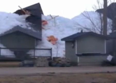 تسونامي جليدي غريب في أمريكا