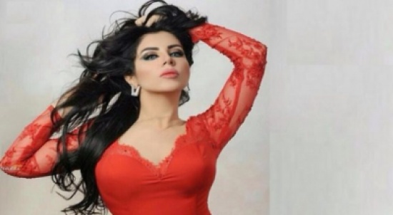 مذيعة تسخر من بولند: “أحب شكلها لكن أحط ميوت لما اسمعها” – بالفيديو مذيعة تسخر من بولند: “أحب شكلها لكن أحط ميوت لما اسمعها” – بالفيديو