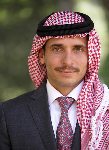 افتتاح أول فرع لمؤسسة إثمار بحضور الأمير حمزة افتتاح أول فرع لمؤسسة إثمار بحضور الأمير حمزة