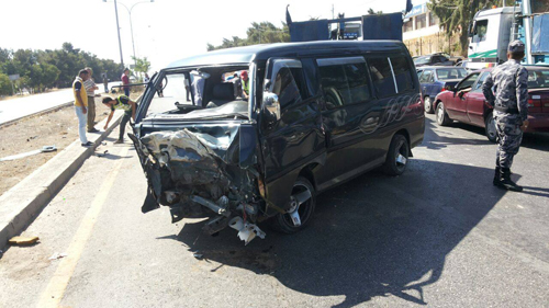 بالصور : 5 اصابات بحادث تصادم في البلقاء