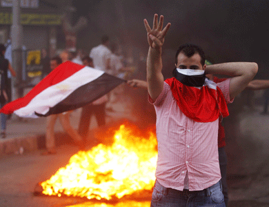 مقتل تسعة أشخاص في تظاهرات الاخوان ومصرع ثلاثة جنود مصريين