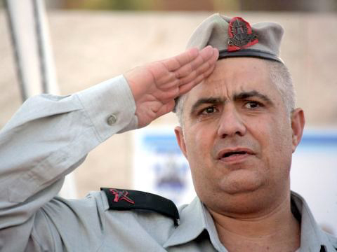 الكادر السياسي الإسرائيلي أمر الجيش بالاستعداد لضرب إيران الكادر السياسي الإسرائيلي أمر الجيش بالاستعداد لضرب إيران