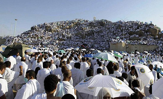 بدء تسليم تصاريح الحج باربد بدء تسليم تصاريح الحج باربد