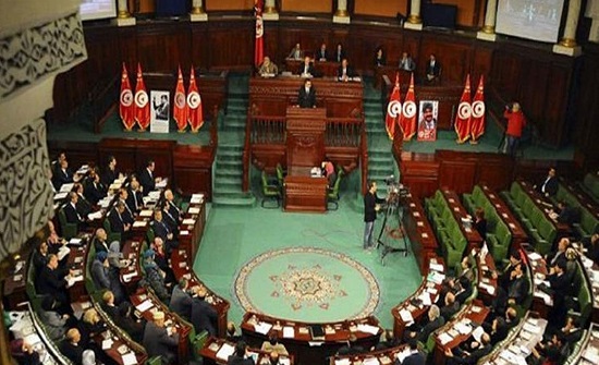تونس.. القضاء يلاحق برلمانيين حلفاء للنهضة بتهم فساد تونس.. القضاء يلاحق برلمانيين حلفاء للنهضة بتهم فساد
