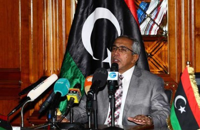عمر الحاسي: قذاف الدم يدعم المجموعات المسلحة في سرت الليبية عمر الحاسي: قذاف الدم يدعم المجموعات المسلحة في سرت الليبية