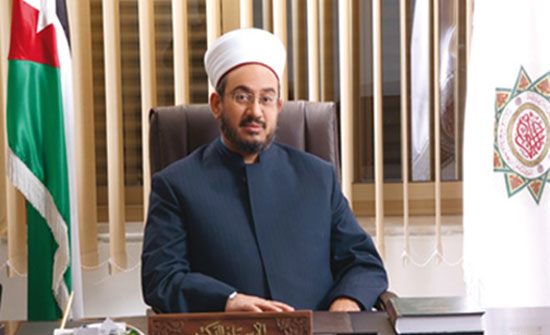 عين على القدس..سبل دعم الأوقاف وحماية الأقصى بمواجهة عزل القدس عن فلسطين عين على القدس..سبل دعم الأوقاف وحماية الأقصى بمواجهة عزل القدس عن فلسطين