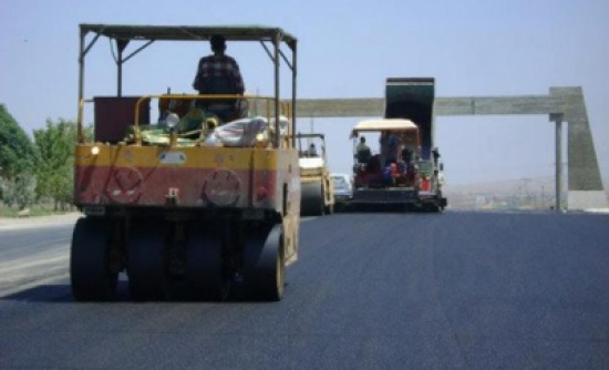 تعبيد شوارع منشية المزار الجنوبي الاسبوع المقبل تعبيد شوارع منشية المزار الجنوبي الاسبوع المقبل