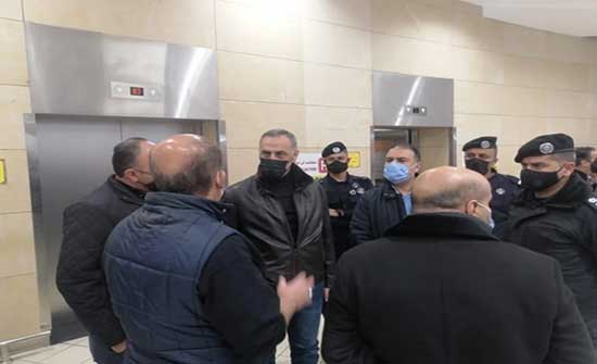 محافظ العاصمة يتفقد مولات عشية احتفالات عيد الميلاد .. صور محافظ العاصمة يتفقد مولات عشية احتفالات عيد الميلاد .. صور
