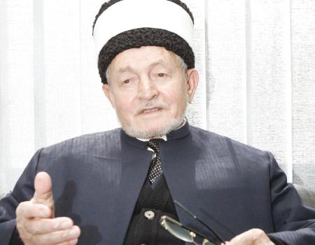 جمو:كل ما فيه تخويف واذى للاخرين غير مقبول شرعا جمو:كل ما فيه تخويف واذى للاخرين غير مقبول شرعا