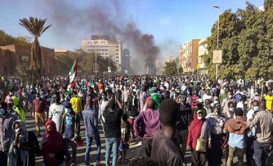 لجنة الأطباء في السودان: مقتل متظاهرين اثنين برصاص قوات الأمن في الخرطوم لجنة الأطباء في السودان: مقتل متظاهرين اثنين برصاص قوات الأمن في الخرطوم