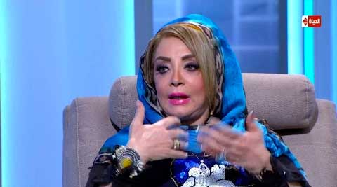 شهيرة: “أنا في فترة احتشام والحجاب ليس فرض” شهيرة: “أنا في فترة احتشام والحجاب ليس فرض”