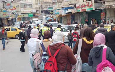 في بني كنانة..معلمات يمتنعن عن التدريس بسبب مشاجرات يومية بين "ادارية" ومعلمة !