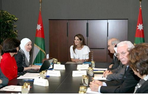 الملكة رانيا تترأس الاجتماع الأول للتحالف الوطني"معاً نحو بيئة مدرسية آمنة" الملكة رانيا تترأس الاجتماع الأول للتحالف الوطني"معاً نحو بيئة مدرسية آمنة"