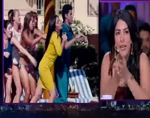 فيديو| سمر يسري تحرج نيرمين ماهر بـ«صور غير لائقة».. وترد: «عايزه إيه يعني؟» فيديو| سمر يسري تحرج نيرمين ماهر بـ«صور غير لائقة».. وترد: «عايزه إيه يعني؟»
