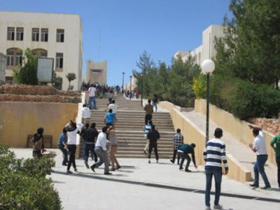 حملة مبادرون لمحاربة العنف الجامعي حملة مبادرون لمحاربة العنف الجامعي