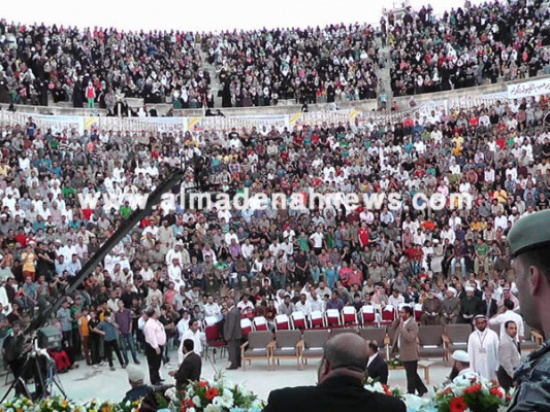 " وتحلو الحياة " ينطلق في جرش والعريفي يعتذر بعد فقدانه لجواز سفره ( صور )