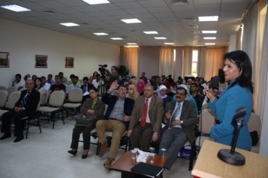 ندوة في جامعة الشرق الاوسط تشدد على تبني الخطاب الديني الاعلامي الوسطي