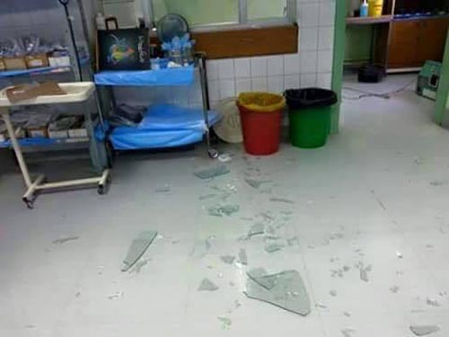 بالصور : شغب وتحطيم محتويات مستشفى الامير فيصل في الرصيفة بالصور : شغب وتحطيم محتويات مستشفى الامير فيصل في الرصيفة