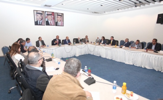 الشواربه يوجه لتطوير خطط الطوارىء بما يتوائم مع الحالة الجوية الناتجة عن التغير المناخي