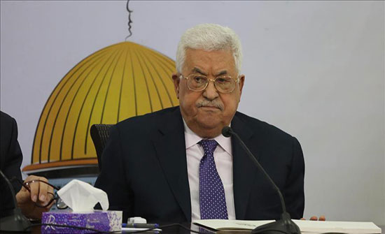عباس يحذر من مساعي إسرائيل لإضعاف الحضور المسيحي بالقدس عباس يحذر من مساعي إسرائيل لإضعاف الحضور المسيحي بالقدس