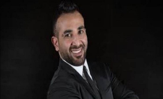 صورة| أحمد سعد يتعرض للسخرية بسبب رومنسيته مع سمية الخشاب.!!