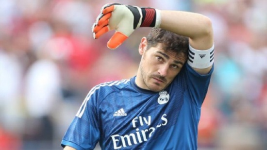 كاسياس يرحب بتعاقد ريال مدريد مع دي خيا ! كاسياس يرحب بتعاقد ريال مدريد مع دي خيا !