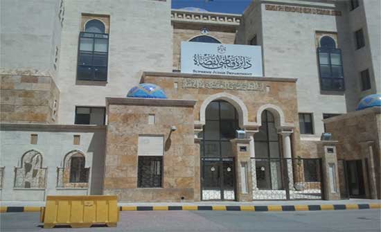إعمار اربد ودائرة قاضي القضاة تبحثان مشروع قصر العدل الشرعي إعمار اربد ودائرة قاضي القضاة تبحثان مشروع قصر العدل الشرعي