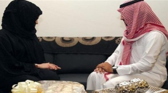 سعودي يذهب لطلب يد فتاة لابنه فيتزوج بدلاً منه سعودي يذهب لطلب يد فتاة لابنه فيتزوج بدلاً منه