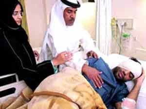 "اسلوب علاجي حديث".. طبيب هندي يلكم مريضا اماراتيا فيفقأ عينه ! "اسلوب علاجي حديث".. طبيب هندي يلكم مريضا اماراتيا فيفقأ عينه !