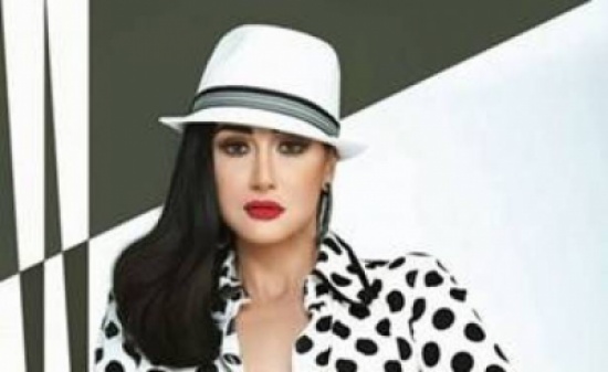 غادة عبدالرازق: مكانتي لم تتغير ولن أقدم مشاهد مثيرة لأني...! غادة عبدالرازق: مكانتي لم تتغير ولن أقدم مشاهد مثيرة لأني...!