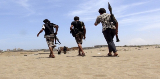 فيديو صادم للحظة إطلاق الرصاص على عمال مطعم بعدن لتأخرهم في تقديم الطلبات فيديو صادم للحظة إطلاق الرصاص على عمال مطعم بعدن لتأخرهم في تقديم الطلبات