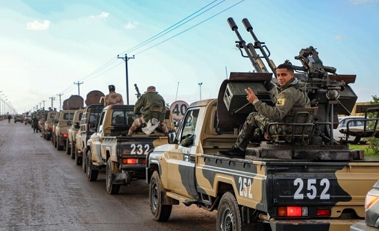 ليبيا : رصد حشد كبير للميليشيات شرق مصراتة ليبيا : رصد حشد كبير للميليشيات شرق مصراتة