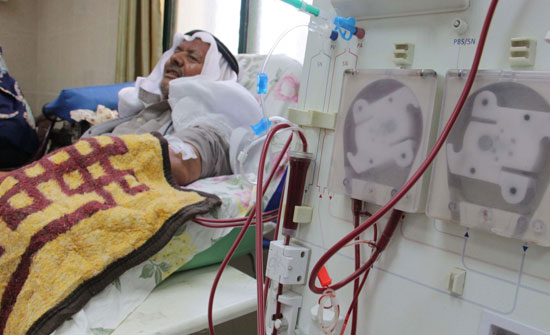 صحة غزة تحذر من تداعيات نفاد الادوية والمستهلكات الطبية