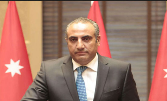 الشواربة يشدد على العمل باقصى طاقة لانجاز الاعمال في الساحات المحيطة بمتحف الدبابات الملكي