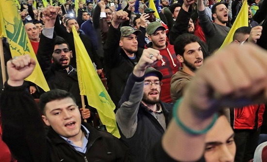 قناة لبنانية تفضح "فساد" قيادي بحزب الله.. وجدل .. بالفيديو