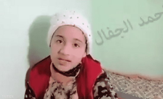 طفلة عراقية تفقد قدرتها على المشي بعد تعرضها لضربة من معلمتها