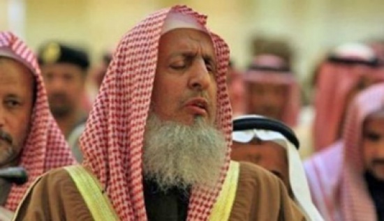 مفتى السعودية: وسائل التواصل الاجتماعي (معصية وضلال) وعليكم الابتعاد عنها مفتى السعودية: وسائل التواصل الاجتماعي (معصية وضلال) وعليكم الابتعاد عنها