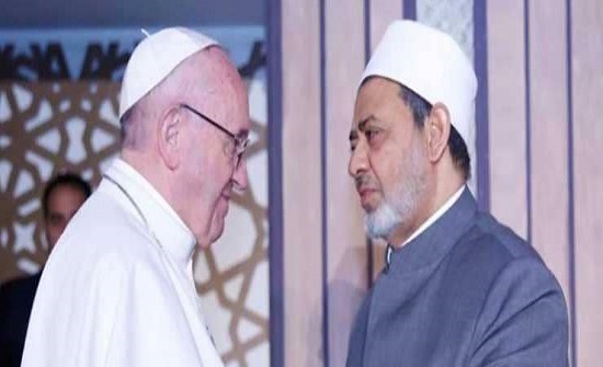 شيخ الأزهر يهنىء بابا الفاتيكان بعيد الميلاد شيخ الأزهر يهنىء بابا الفاتيكان بعيد الميلاد