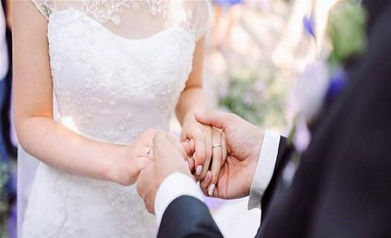 وفاة عروسين بعد أيام من زفافهما وفاة عروسين بعد أيام من زفافهما