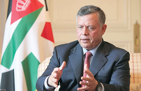 الملك : 120 ألف طالب سوري في المدارس الأردنية الحكومية الملك : 120 ألف طالب سوري في المدارس الأردنية الحكومية