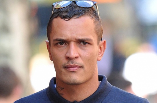 صورة: لاعب كرة بريطاني يتعرض للسجن لكسره قدم منافسه عمداً صورة: لاعب كرة بريطاني يتعرض للسجن لكسره قدم منافسه عمداً
