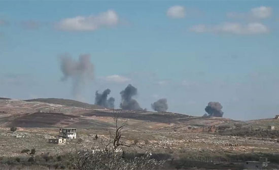 حرب إدلب.. إسقاط مسيرة إيرانية وواشنطن تستبعد الدعم الجوي وتضارب بشأن قوات روسية في سراقب