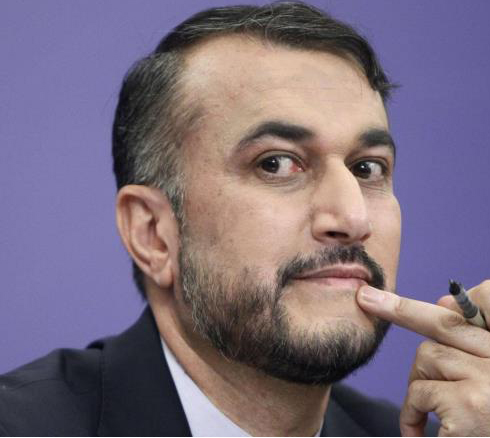 مراقبون : إقالة عبد اللهيان " لعبة " إيرانية لإبعاد السنة عن حكم سوريا مراقبون : إقالة عبد اللهيان " لعبة " إيرانية لإبعاد السنة عن حكم سوريا